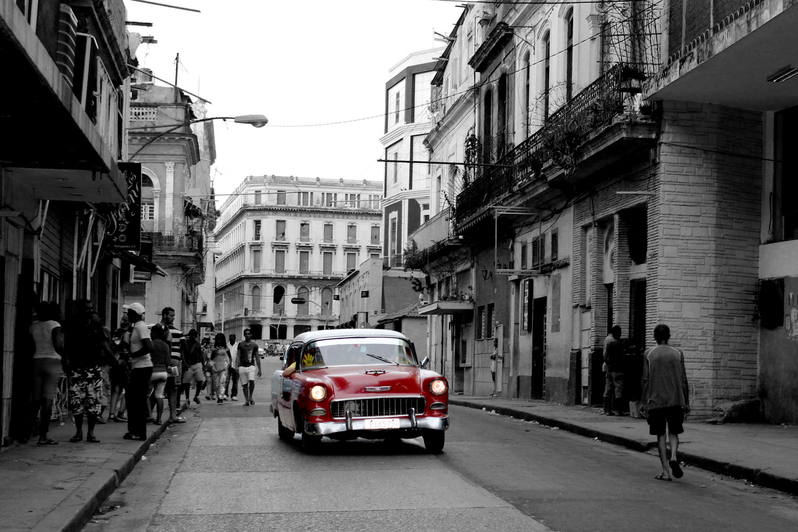 Old town, old cars new People