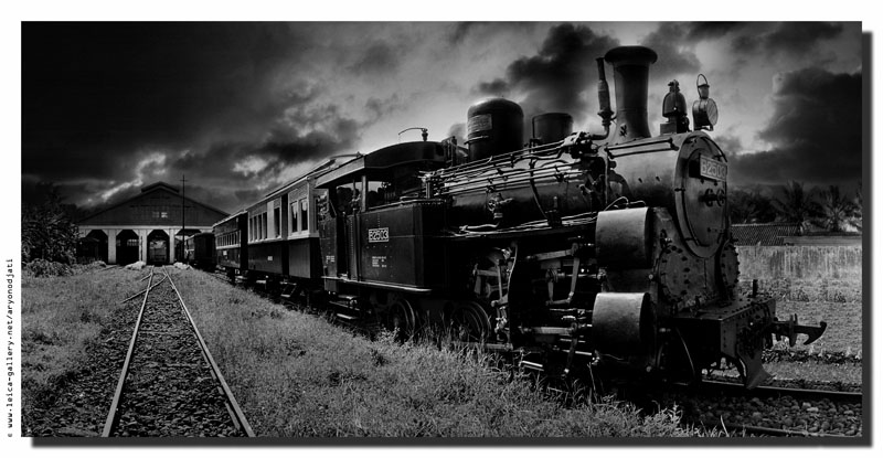 |:: old train ::|