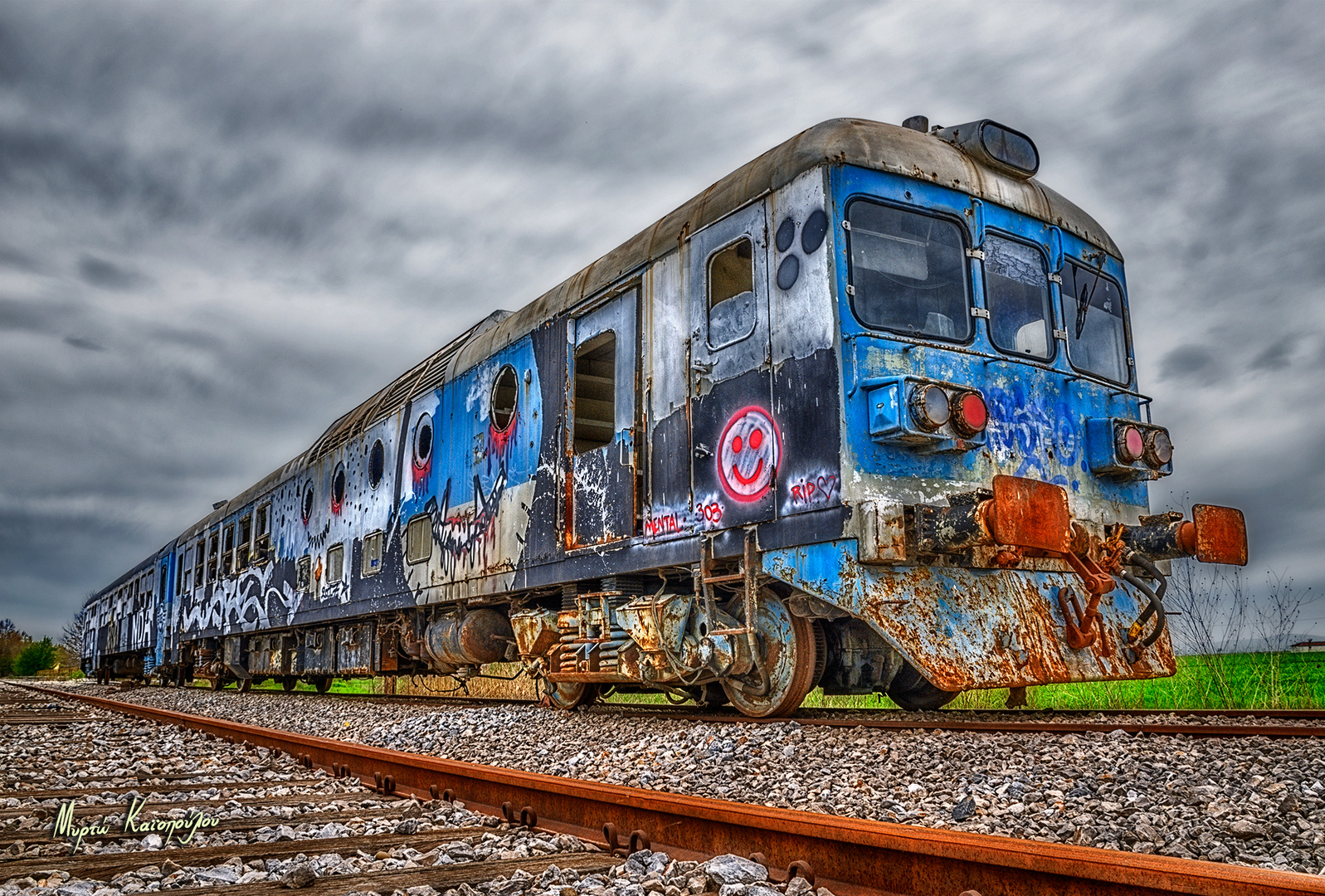 old train Palaiofarsalos