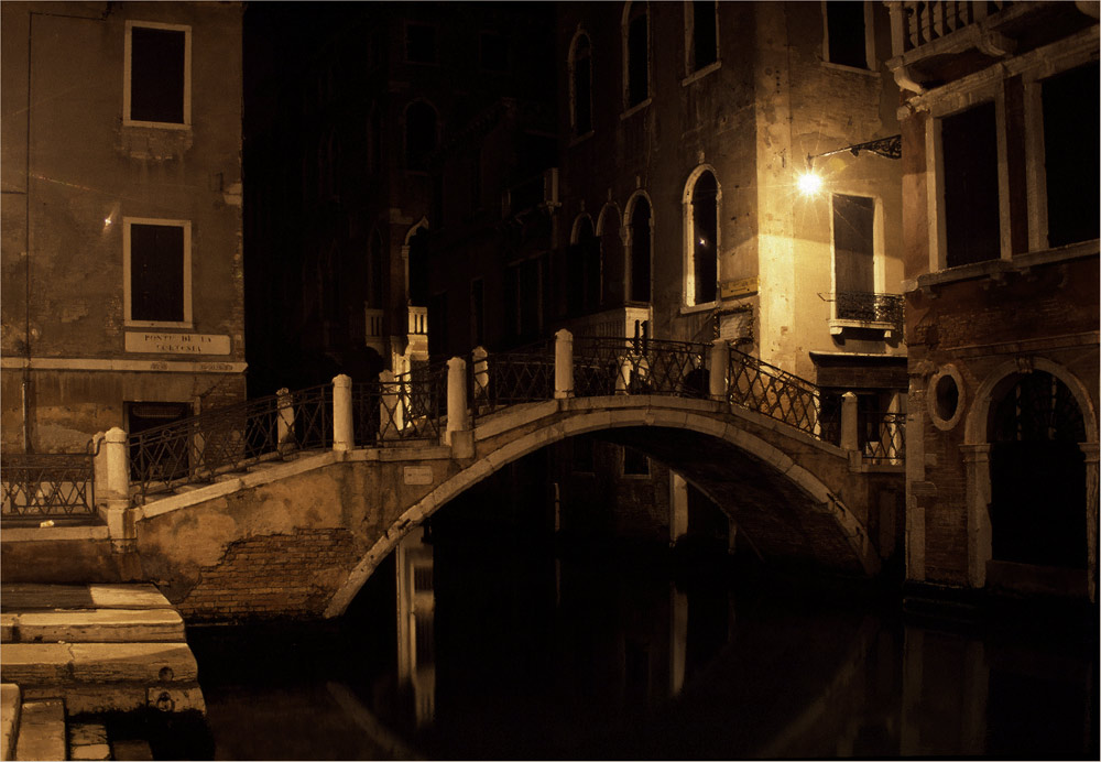 OLD  VENICE