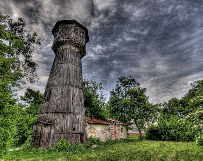 old water tank in Palarikovo-SK