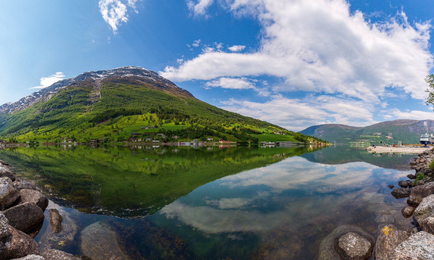 Olden Panorama