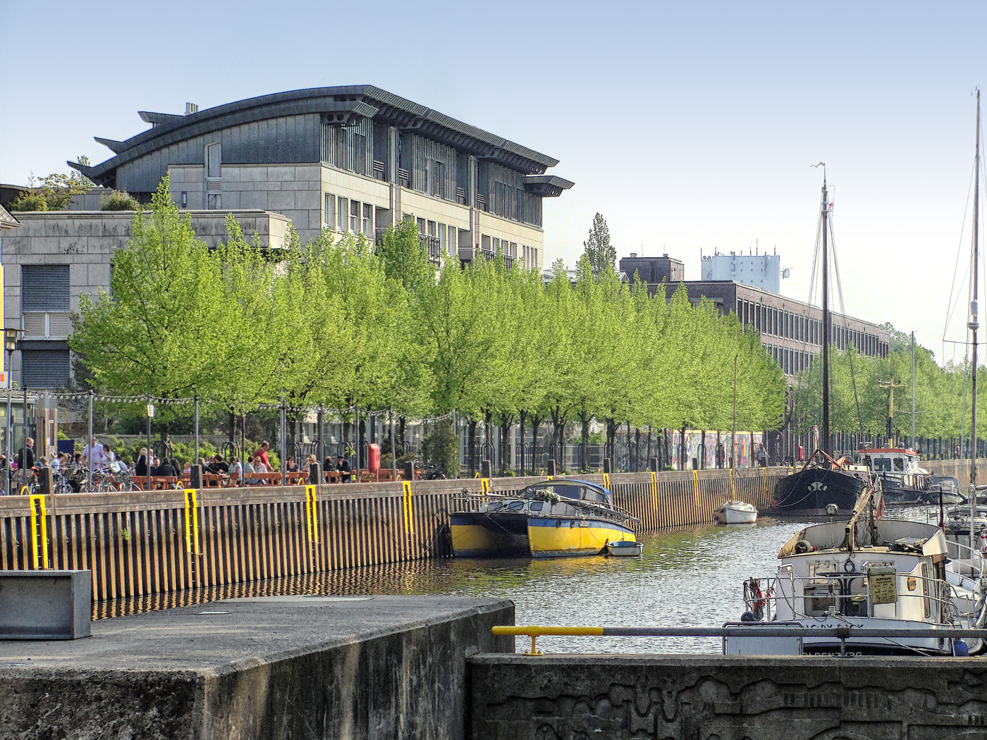 Oldenburg Hafen April 2011