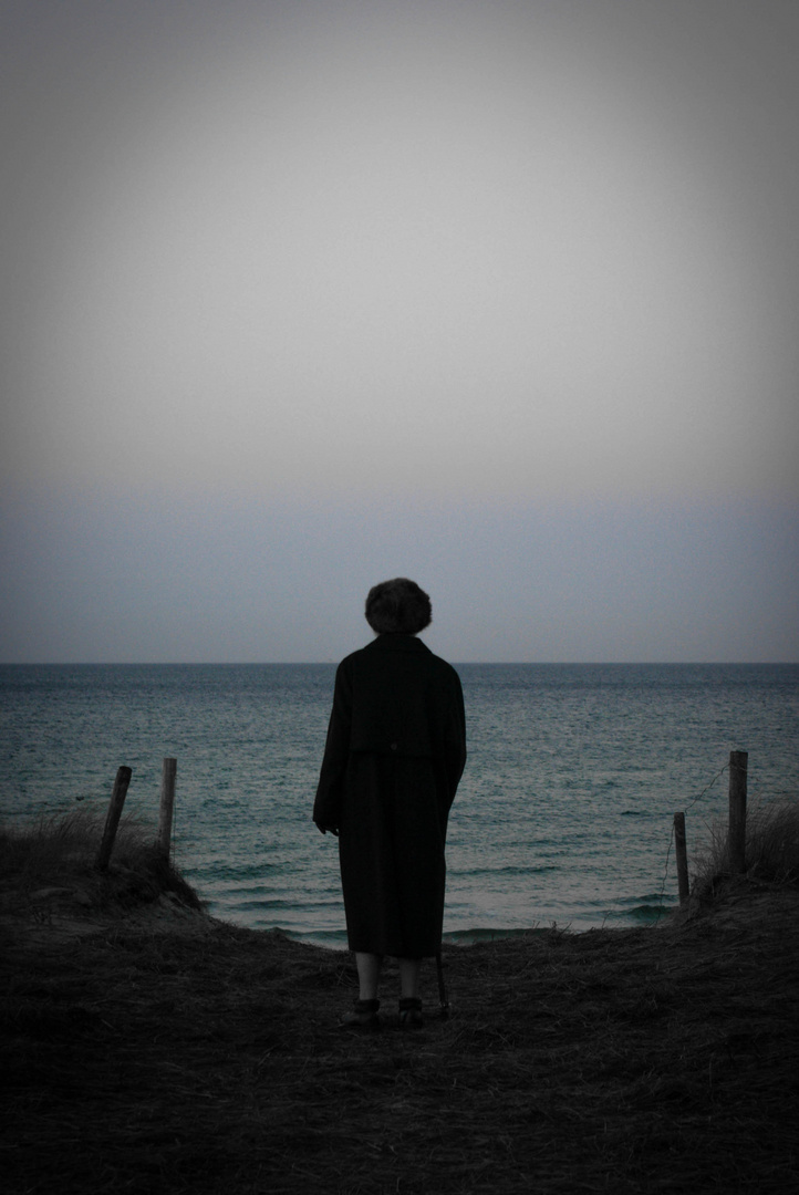 older woman overwatching the Baltic Sea