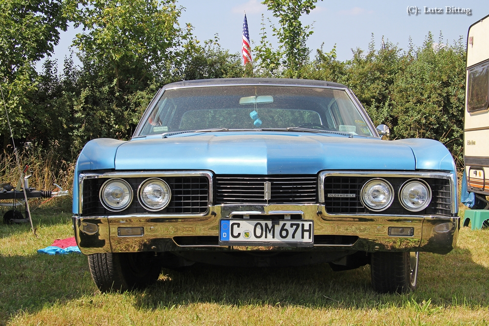 Oldsmobile Delmont 88