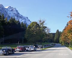 Oldtimer am Fuße der Zugspitze