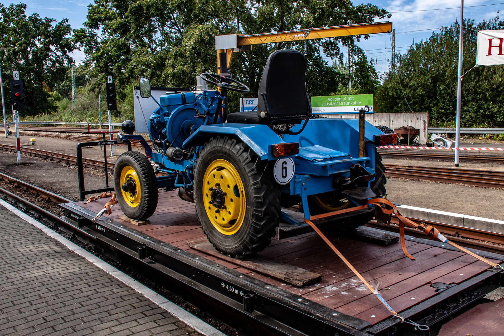 Oldtimer beim Dampfloktag. 