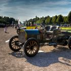 Oldtimer im Schloss