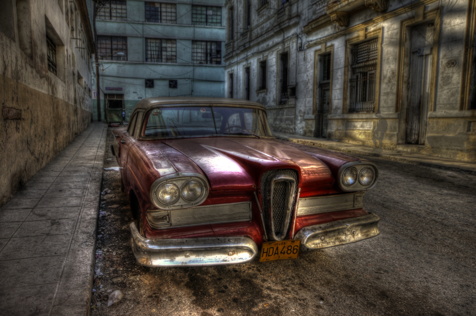 Oldtimer in Havana (HDR)