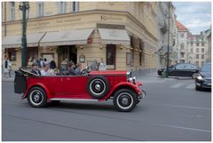 Oldtimer Stadtrundfahrt in Prag