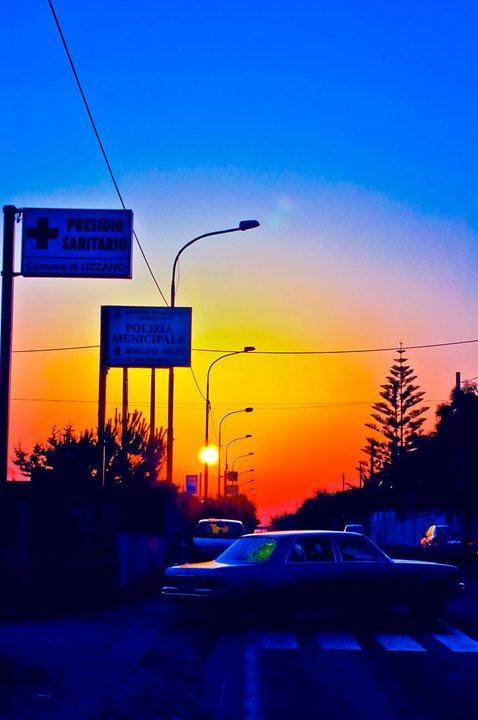 Oldtimer sunset in south italy