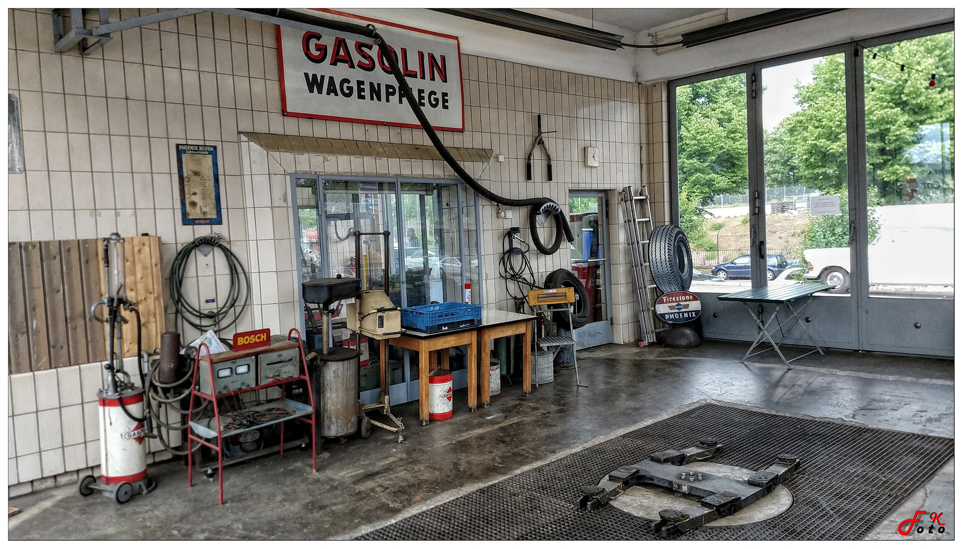 Oldtimer Tankstelle 