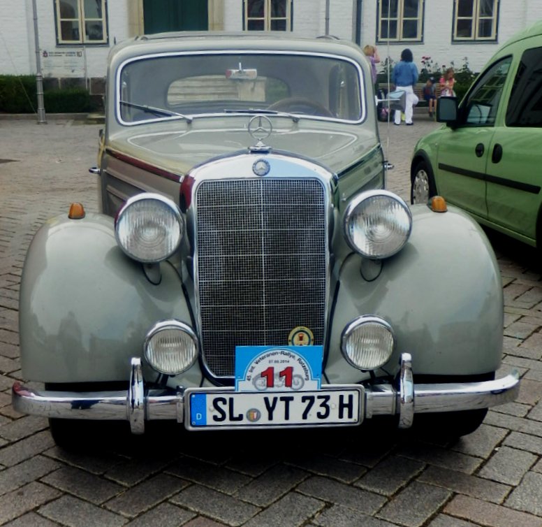 oldtimer-treffen... pfingsten... in ratzeburg