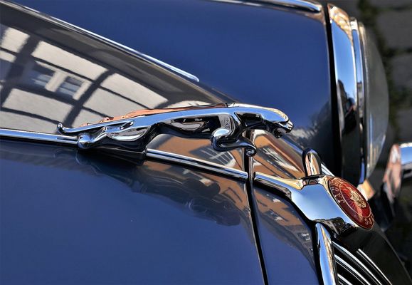 Oldtimer und Fachwerkhaus