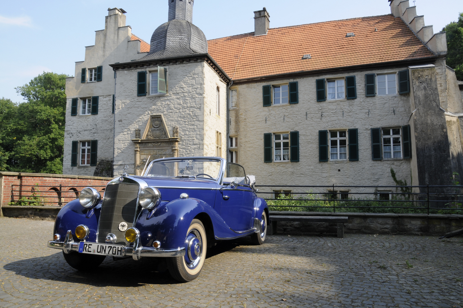 Oldtimer Vor Haus Dellwig Foto Bild Autos Zweirader