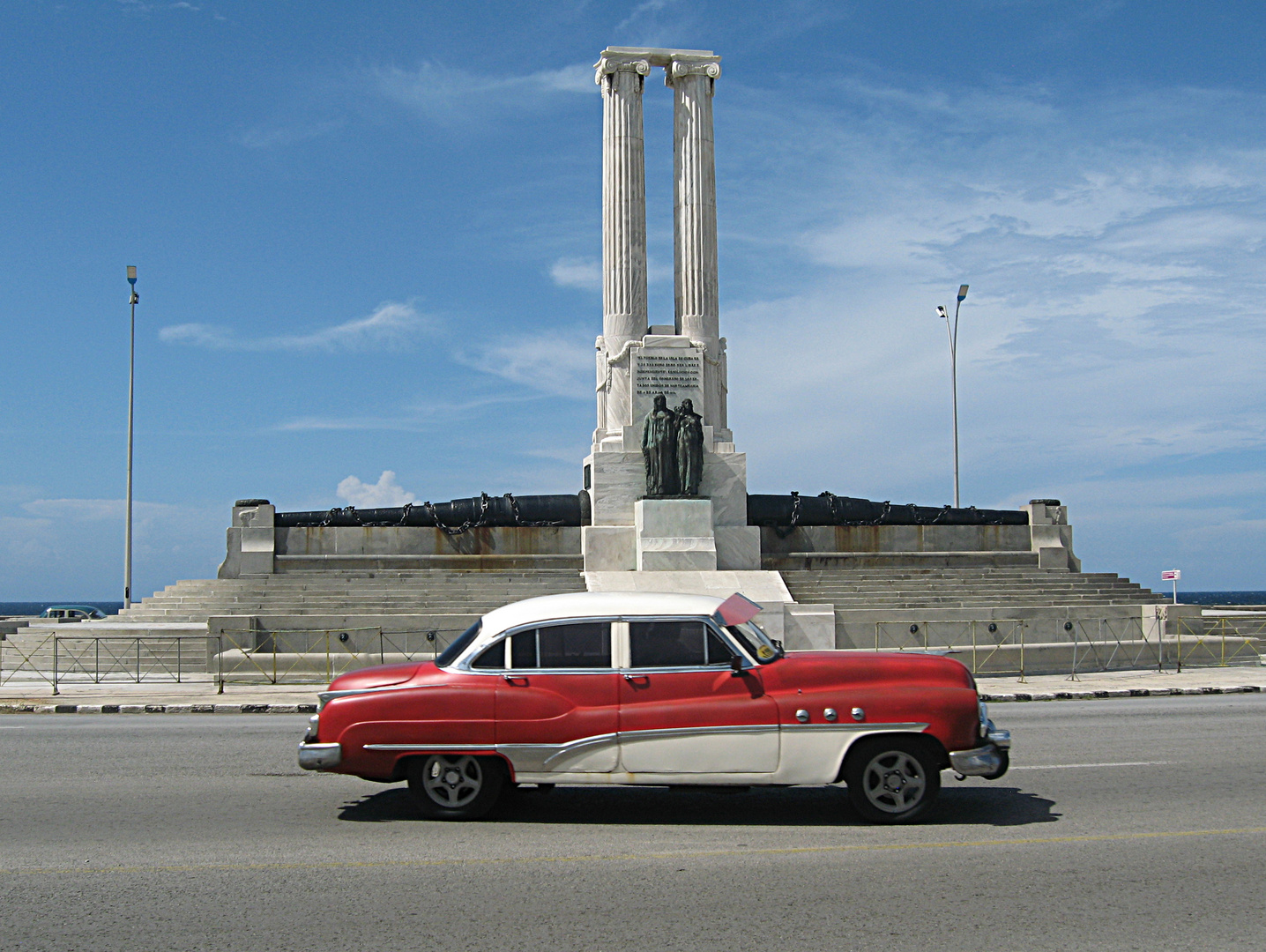 Oldtimer_001 am Malecon in Havana