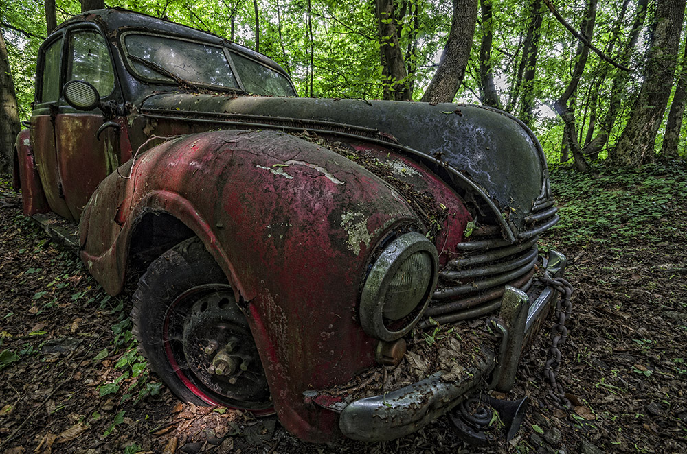 Oldtimerfriedhof - an der Kette