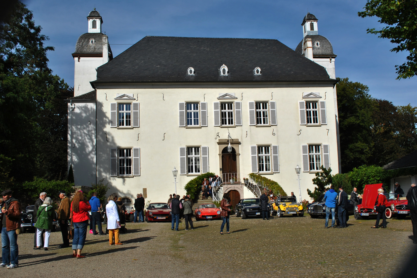 Oldtimertreff am Schloß Lauersfort