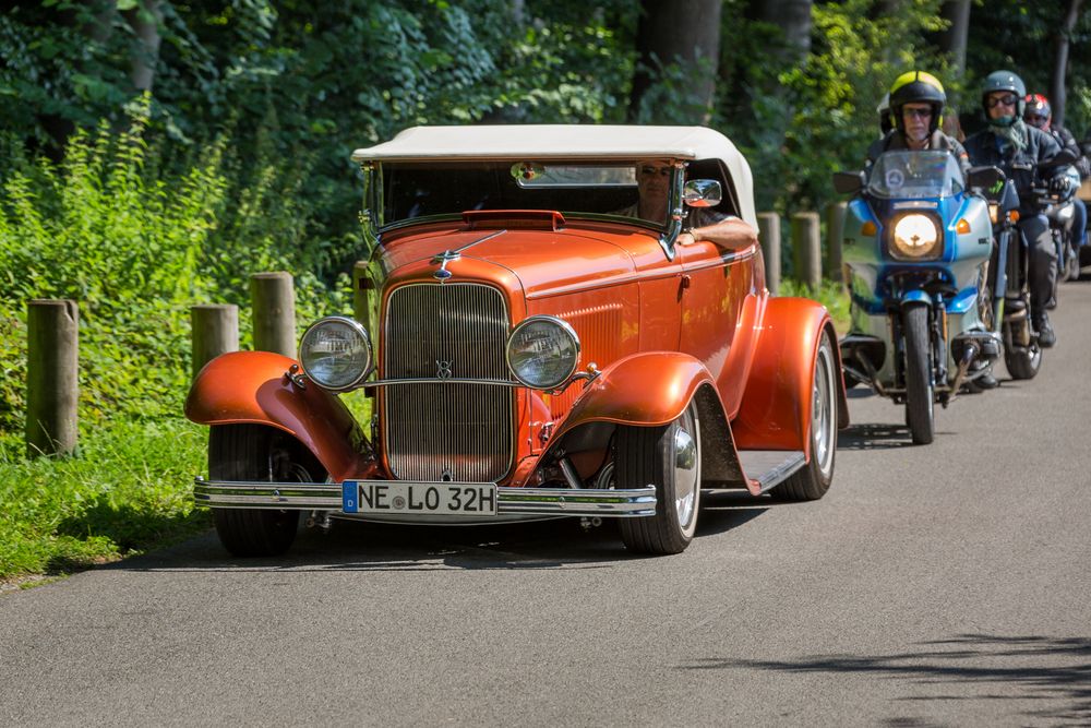 Oldtimertreffen an der Trabrennbahn-V54