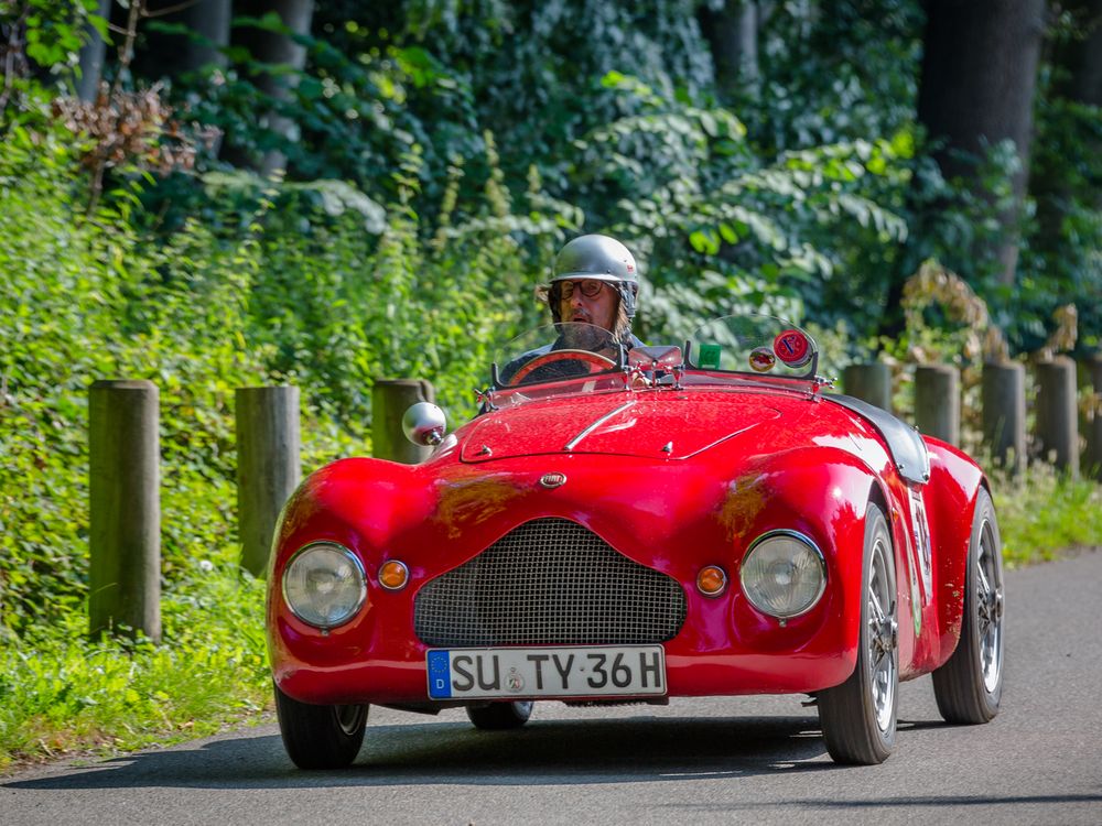 Oldtimertreffen an der Trabrennbahn-V73