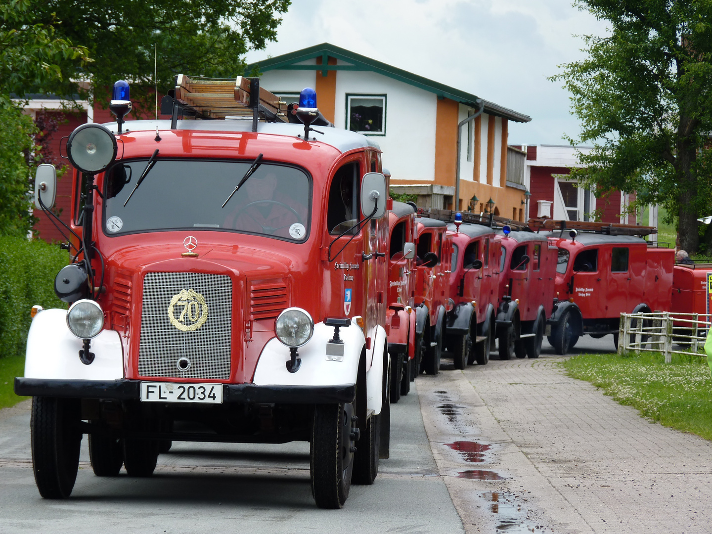 Oldtimertreffen Dollerup - 70 Jahre LF8 LLG - Einfahrt zum Festplatz