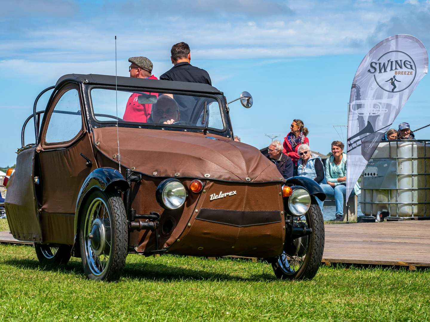 Oldtimertreffen im Hafen Ribnitz