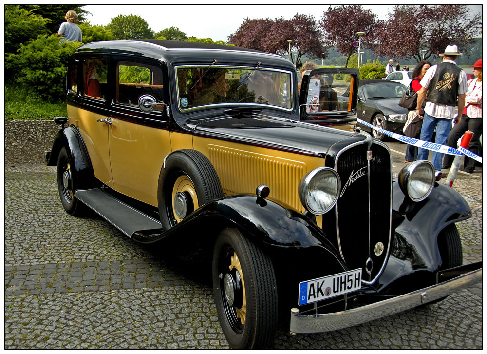 Oldtimertreffen in Bonn.