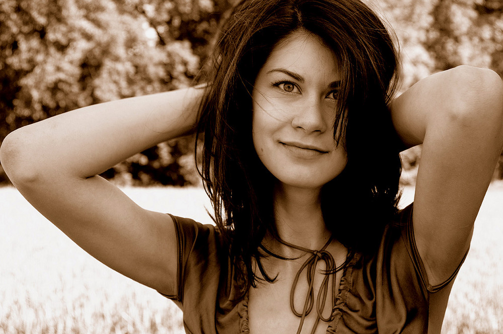 Olesia in sepia 5