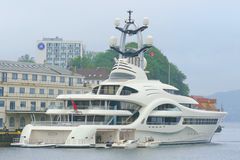 Oligarchenyacht