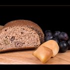 Olivenbrot, Weintrauben, Käse... lecker ;-)