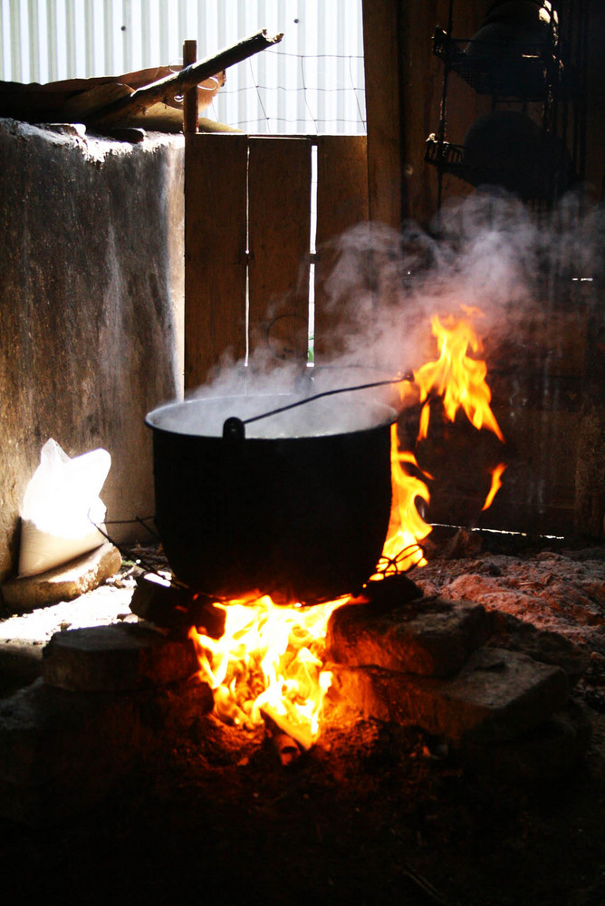 Olla en la Hoguera