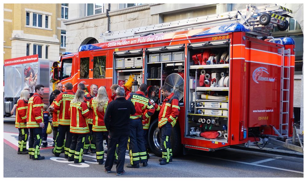 OLMA-Umzug XIII: Kurze Pause vor dem Einsatz