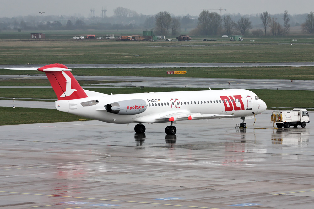 OLT - Fokker 100