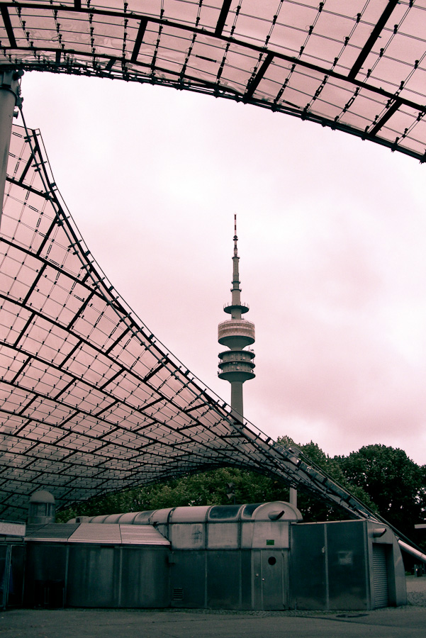 Olympia-Gelände München - Rahmen für Fernsehturm