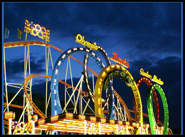 Olympia Looping by night... Foto & Bild reportage dokumentation, alltagsreportage, jahrmarkt