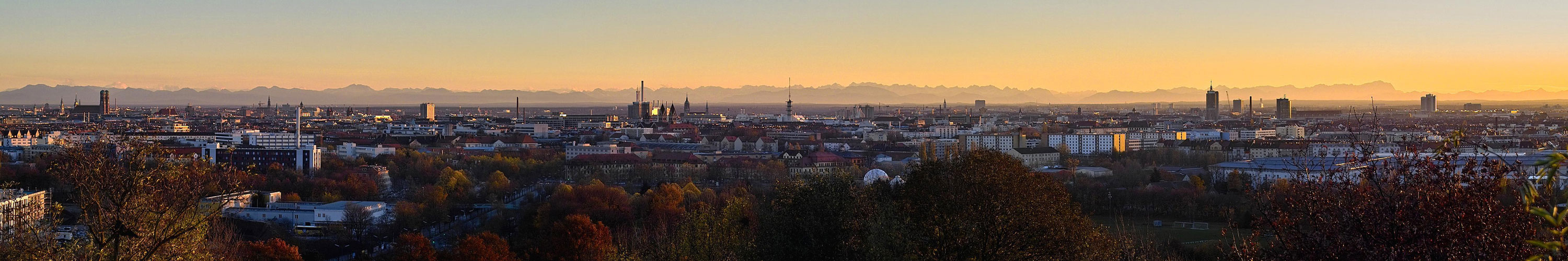 ...Olympiaberg im Herbst [reload]