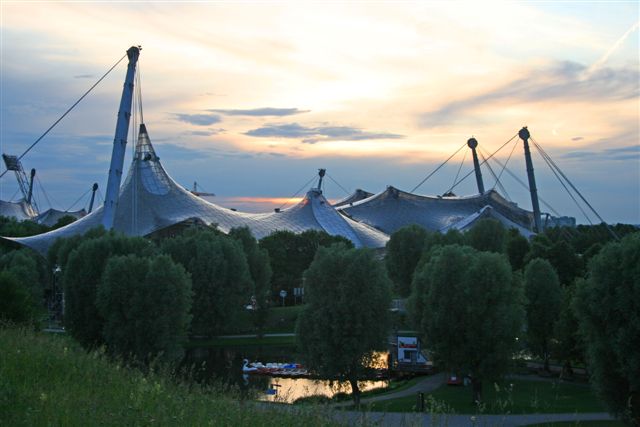 Olympiapark Dämmerung 1