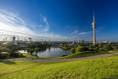 Olympiapark im Abendlicht