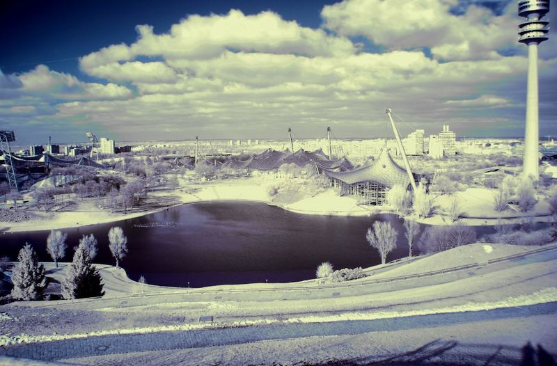 Olympiapark in einen anderen (Infrarot-) Licht