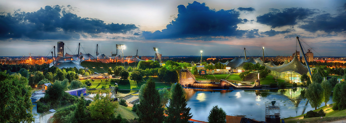 Olympiapark München beleuchtet Panorama HDR