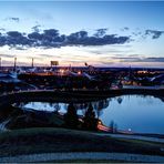 Olympiapark München in der Abenddämmerung