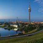 Olympiaschwimmhalle und Olympiaturm München