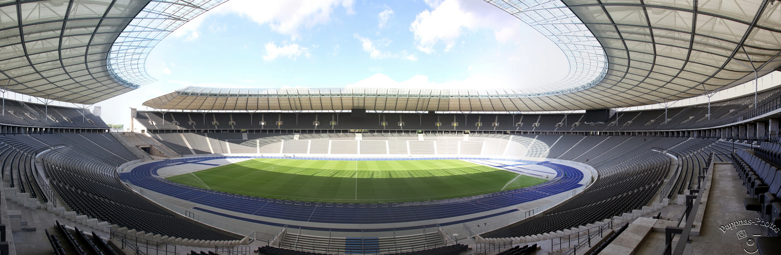 Olympiastadion /09