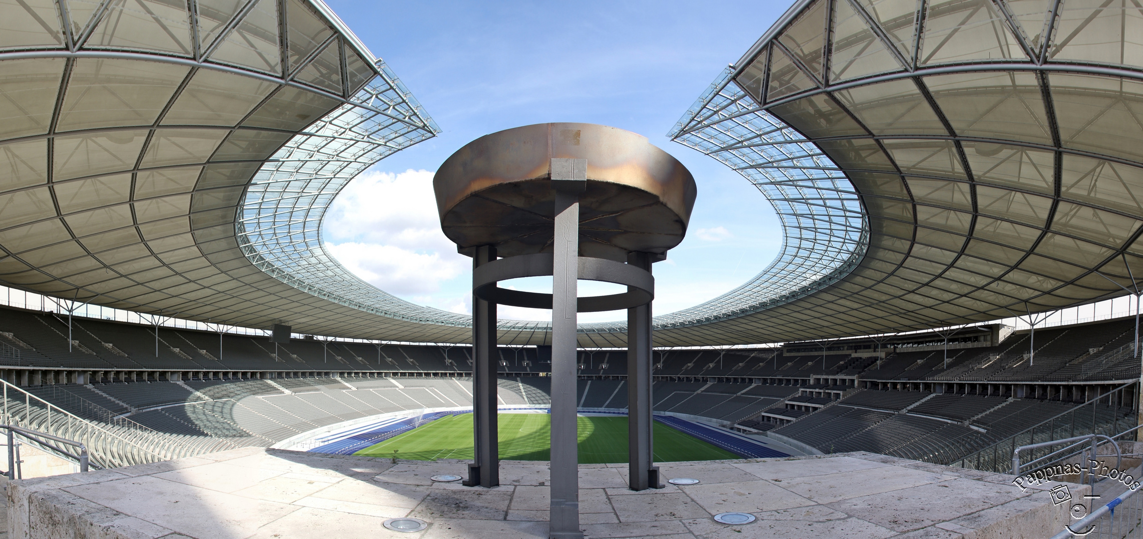 Olympiastadion /10