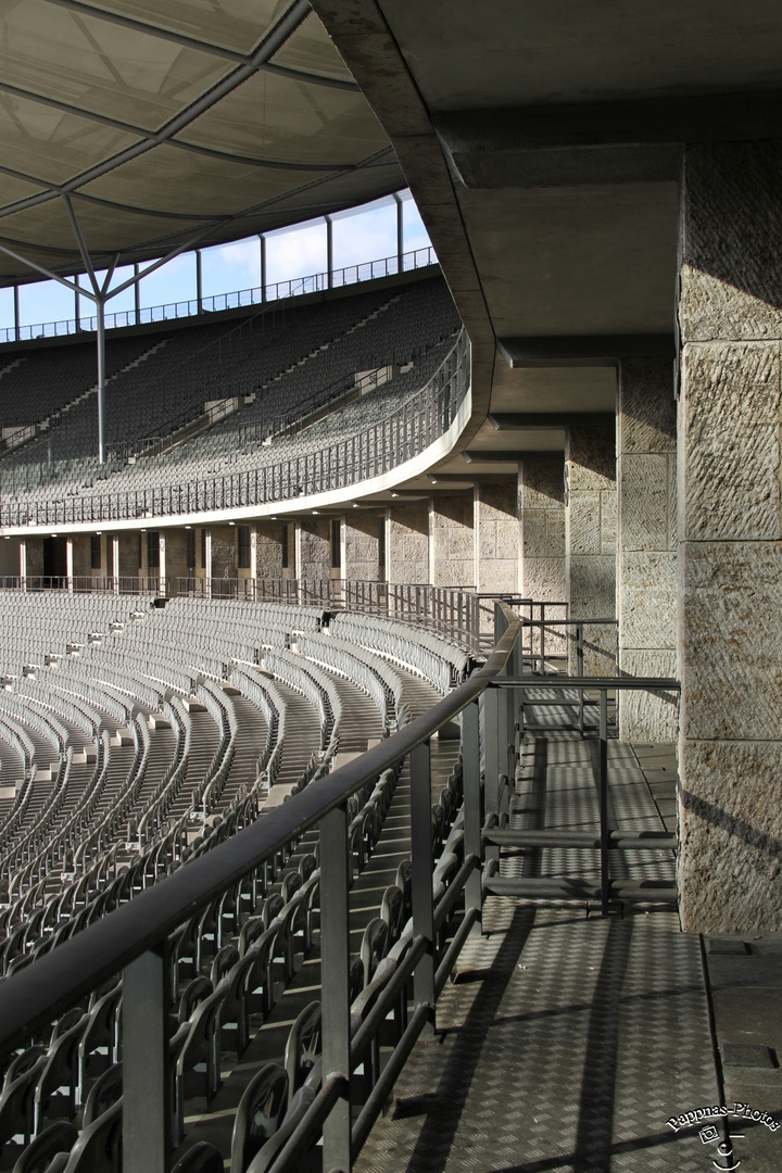 Olympiastadion /13