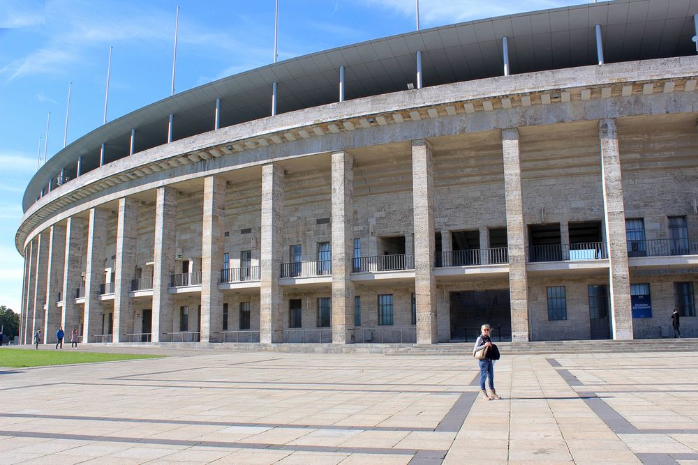 Olympiastadion ...