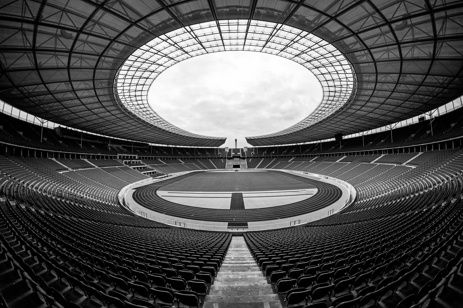 [olympiastadion]