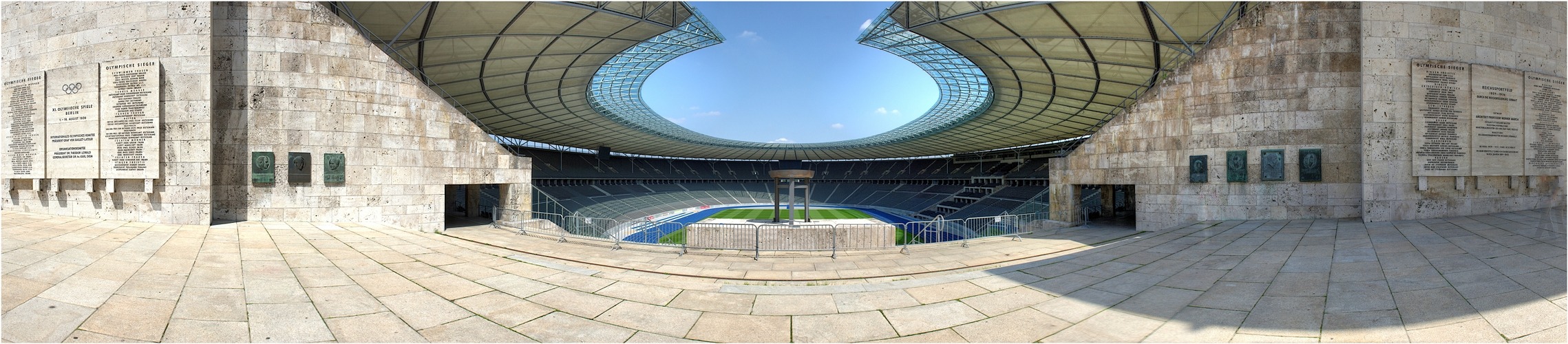 ... Olympiastadion Berlin ...