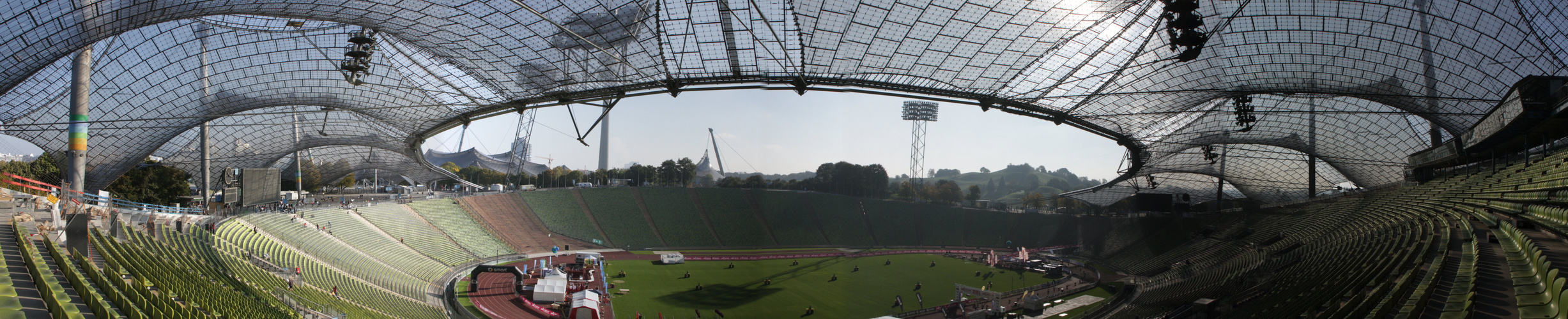 Olympiastadion: Marathonlauf München im Oktober 2010