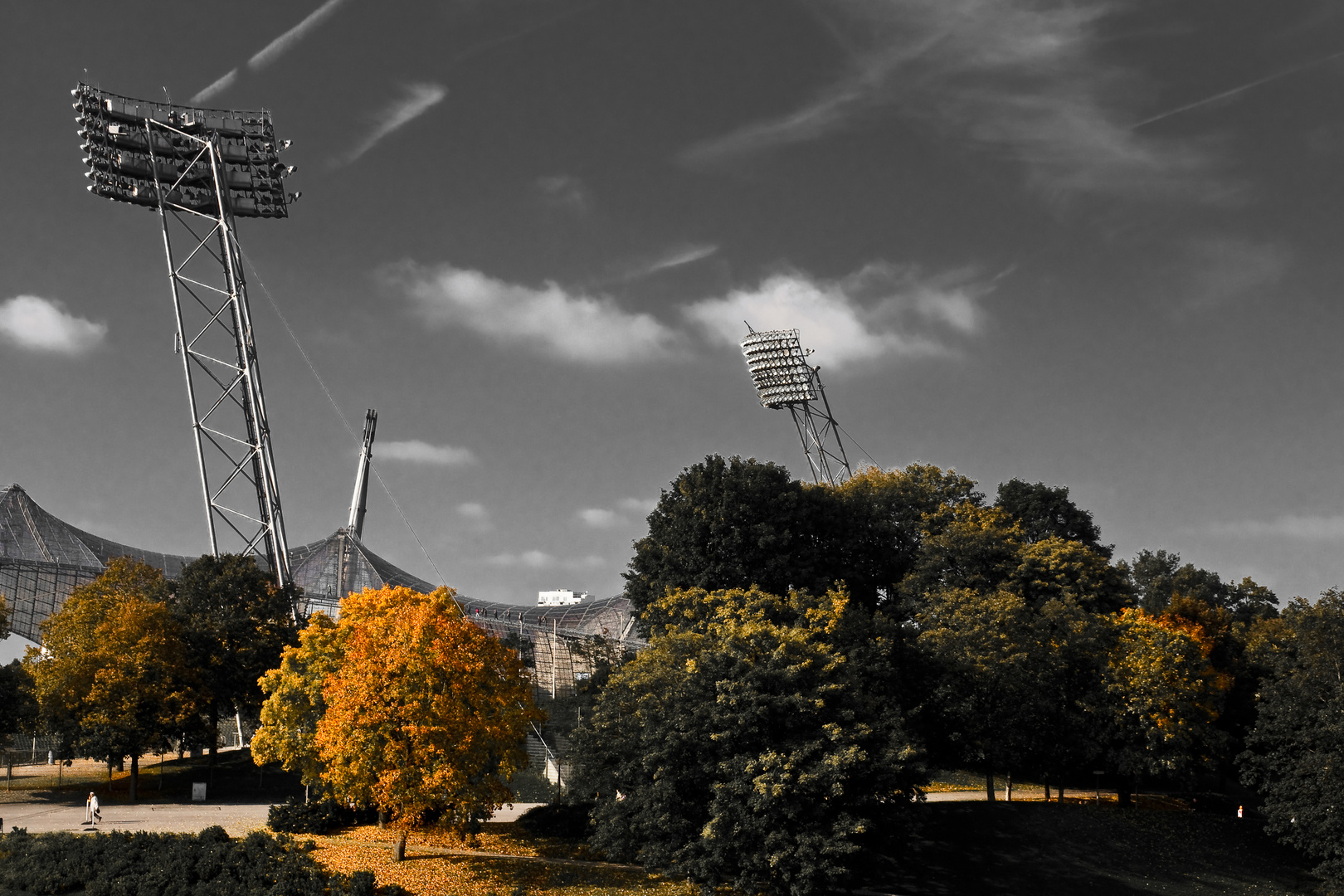 Olympiastadion München im Herbst